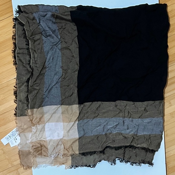 Coach Cashmere/Modal Challis Beige Black Scarf - Picture 7 of 7